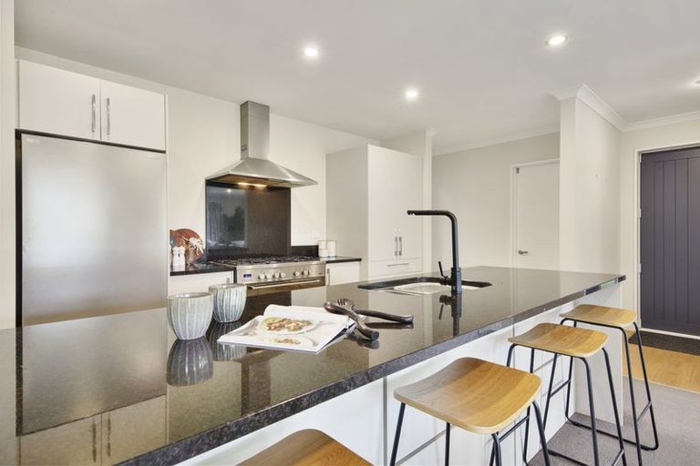 Photo of property in 166 Johns Road, Rangiora, 7400