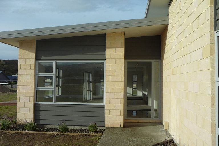 Photo of property in 11 Willoughby Place, Clyde, 9330