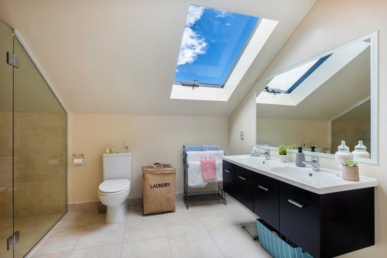 Photo of property in 62 Antrim Street, Cromwell, 9310