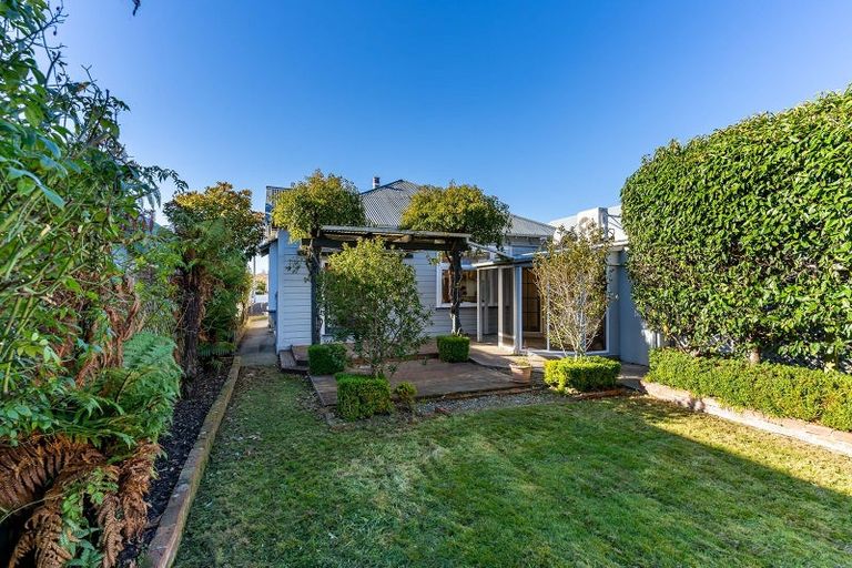 Photo of property in 14 Pretoria Avenue, Saint Clair, Dunedin, 9012