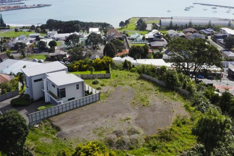 Photo of property in 5b Mission Street, Moturoa, New Plymouth, 4310