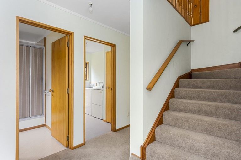 Photo of property in 2/49 May Street, Mount Maunganui, 3116