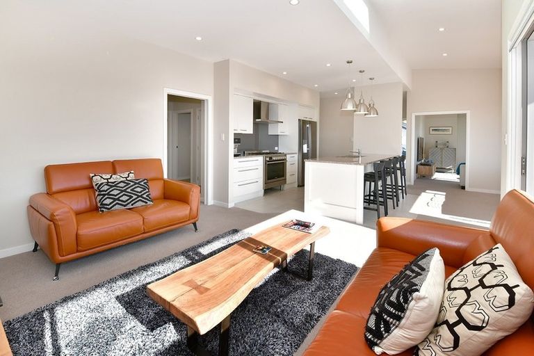 Photo of property in 3 Ormonde Drive, Silverdale, 0932