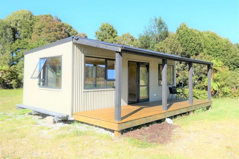 Photo of property in 196 Maori Creek Road, Marsden, Greymouth, 7872