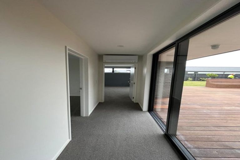 Photo of property in 22 Whitehorn Drive, Lincoln, 7608