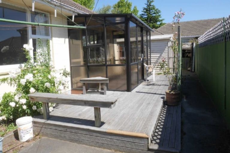 Photo of property in 1 Westmont Street, Ilam, Christchurch, 8041