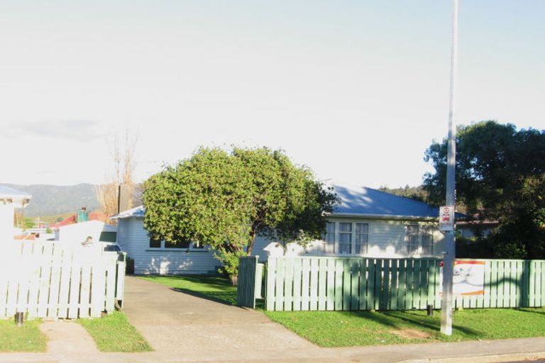Photo of property in 22 Parkway, Wainuiomata, Lower Hutt, 5014