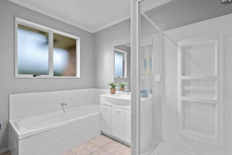 Photo of property in 23a Bowen Street, Cambridge, 3434