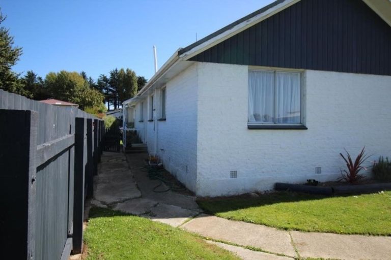 Photo of property in 63 Lauder Crescent, Heidelberg, Invercargill, 9812