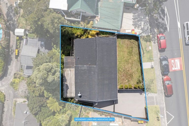 Photo of property in 1/78 Rangatira Road, Beach Haven, Auckland, 0626