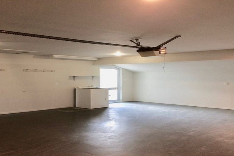 Photo of property in 64a Checketts Avenue, Halswell, Christchurch, 8025