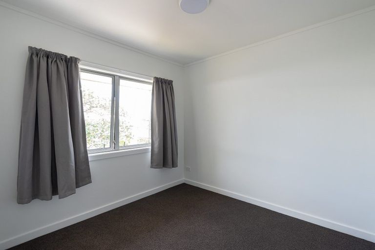 Photo of property in 4/2 Bannerman Road, Morningside, Auckland, 1022