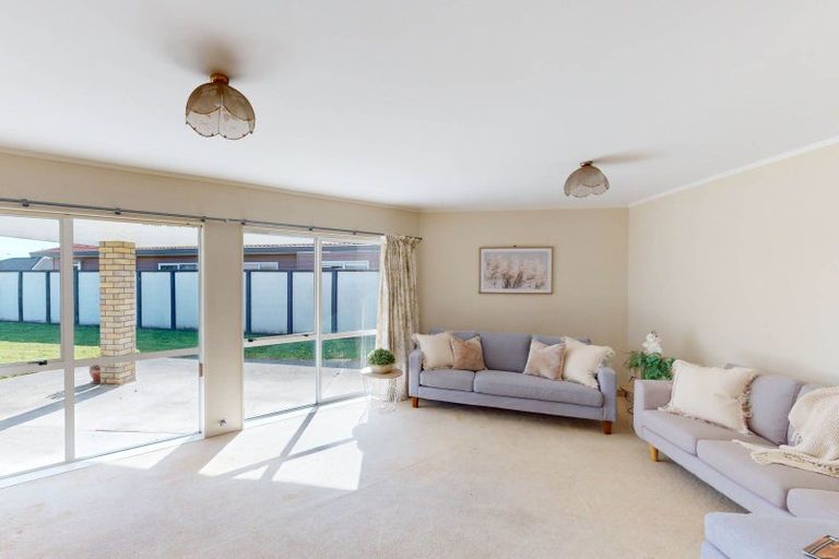 Photo of property in 12 Cedar Drive, Paraparaumu Beach, Paraparaumu, 5032