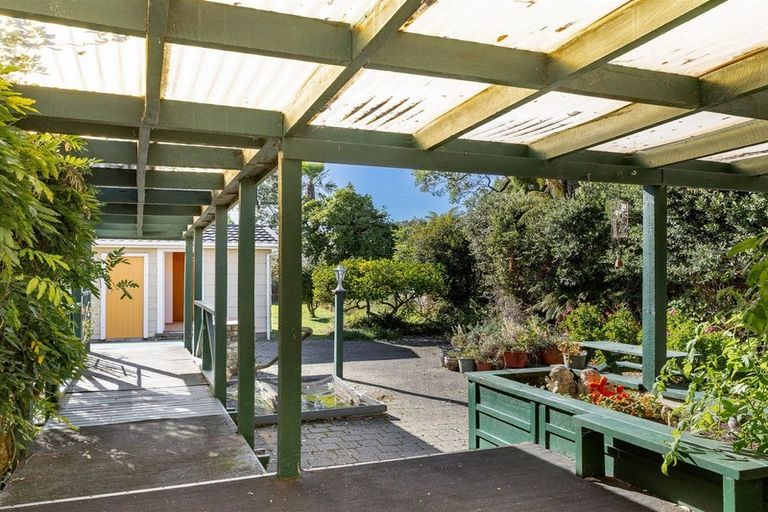 Photo of property in 67 Russell Street, Westport, 7825