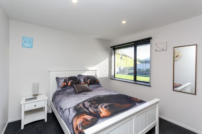Photo of property in 40 Cyrus Street, Whalers Gate, New Plymouth, 4310