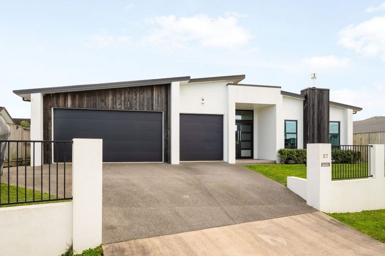 Photo of property in 27 Batten Drive, Flagstaff, Hamilton, 3210