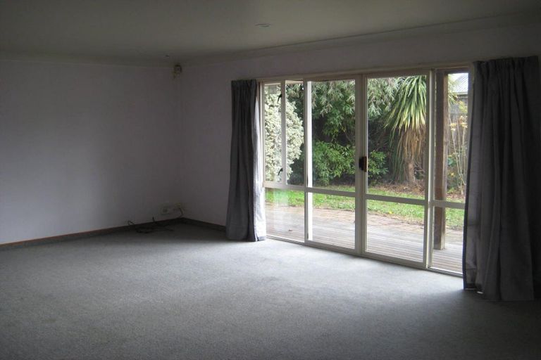 Photo of property in 81a Harris Crescent, Papanui, Christchurch, 8053