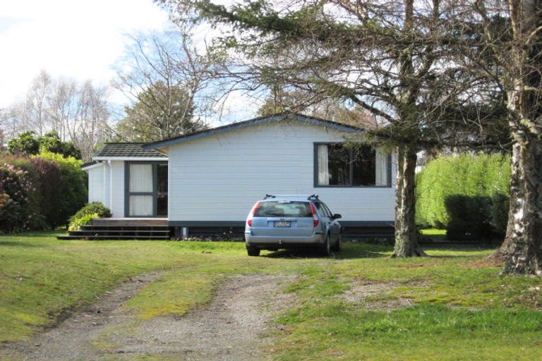 Photo of property in 9 Ogilvie Road, Kinloch, Taupo, 3377