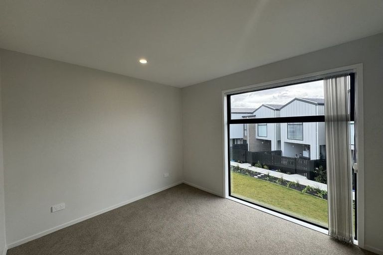 Photo of property in 65 Huri Street, Mangere Bridge, Auckland, 2022