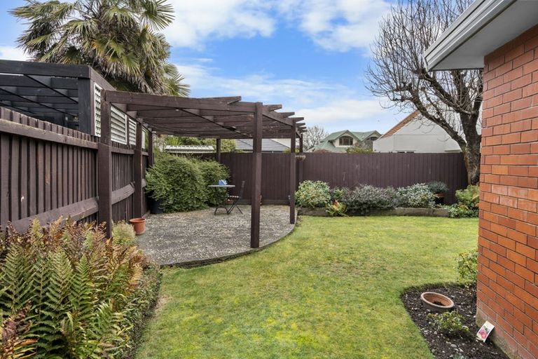 Photo of property in 19 O'connor Place, Burnside, Christchurch, 8053
