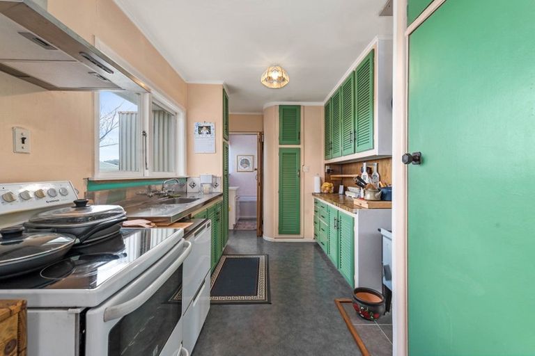 Photo of property in 14 Inverness Road, Western Heights, Rotorua, 3015