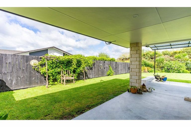 Photo of property in 16 Jack Boyd Drive, Mangawhai Heads, Mangawhai, 0573
