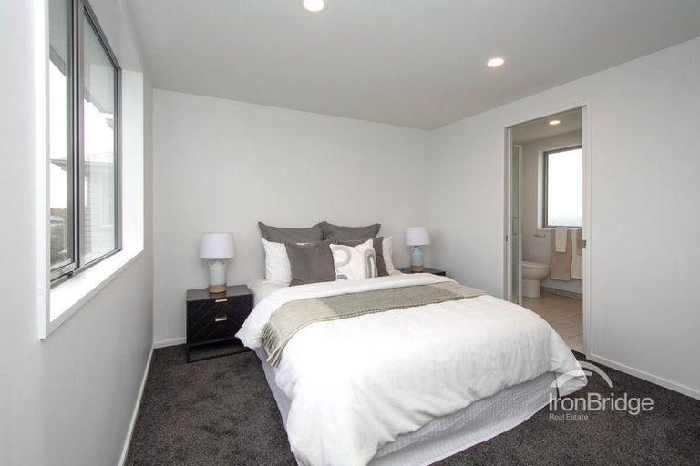 Photo of property in 172d Edgeware Road, Edgeware, Christchurch, 8013