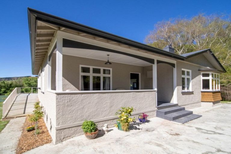 Photo of property in 5689 Ettrick-raes Junction Road, Millers Flat, Roxburgh, 9572