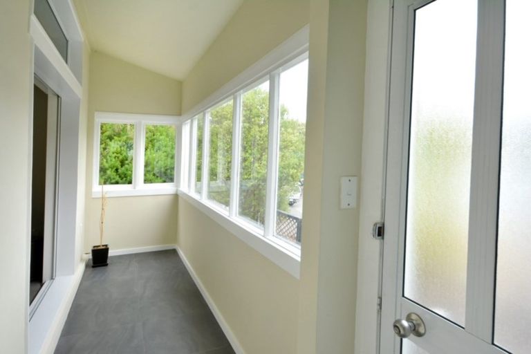 Photo of property in 121 Kaikorai Valley Road, Glenross, Dunedin, 9011