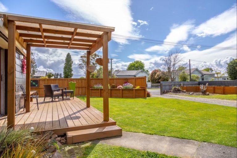 Photo of property in 1 Sedcole Street, Pahiatua, 4910