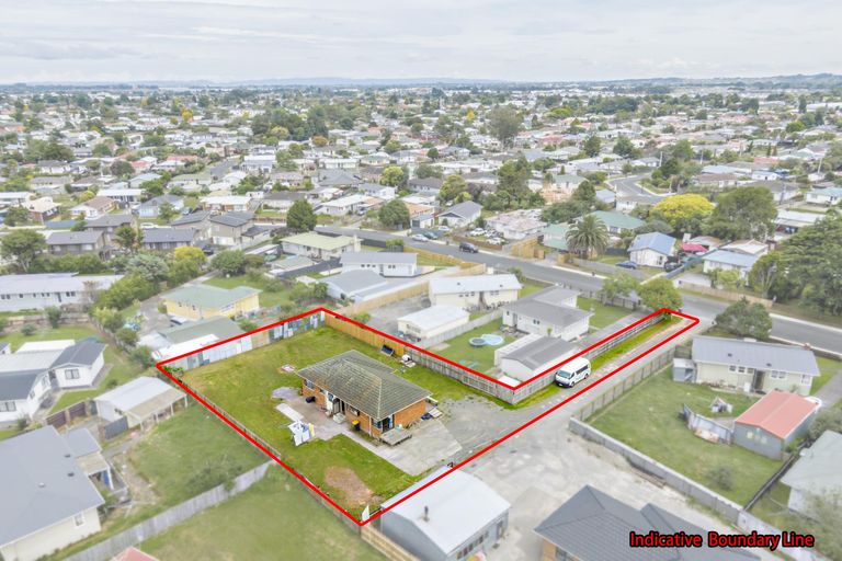 Photo of property in 18 President Avenue, Papakura, 2110