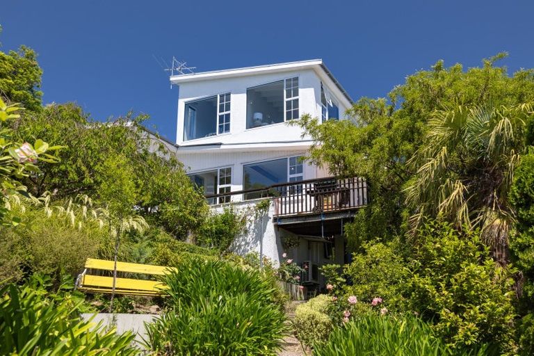 Photo of property in 23 Te Ara Crescent, Diamond Harbour, Lyttelton, 8971