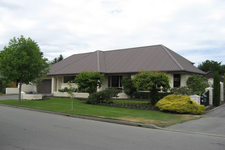 Photo of property in 15 O'connor Place, Burnside, Christchurch, 8053