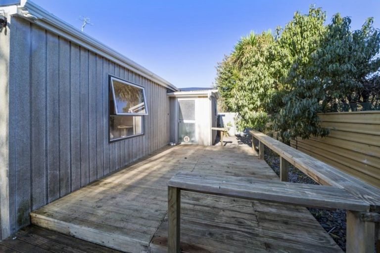 Photo of property in 8a Fitzroy Street, Normanby, Hawera, 4614