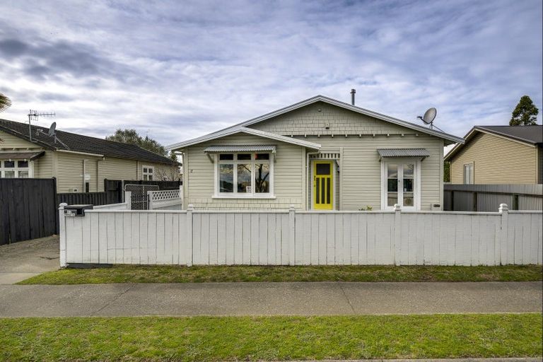 Photo of property in 17 Chambers Street, Te Awa, Napier, 4110