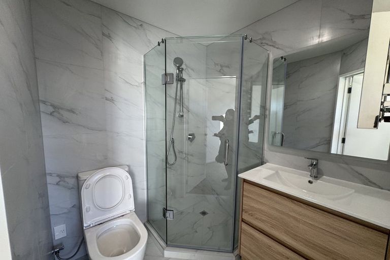 Photo of property in 5/20 William Souter Street, Forrest Hill, Auckland, 0620