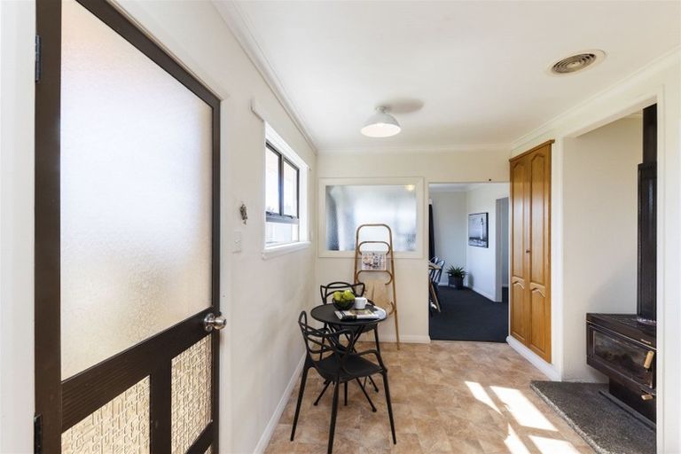 Photo of property in 1 Nairn Crescent, Awapuni, Palmerston North, 4412