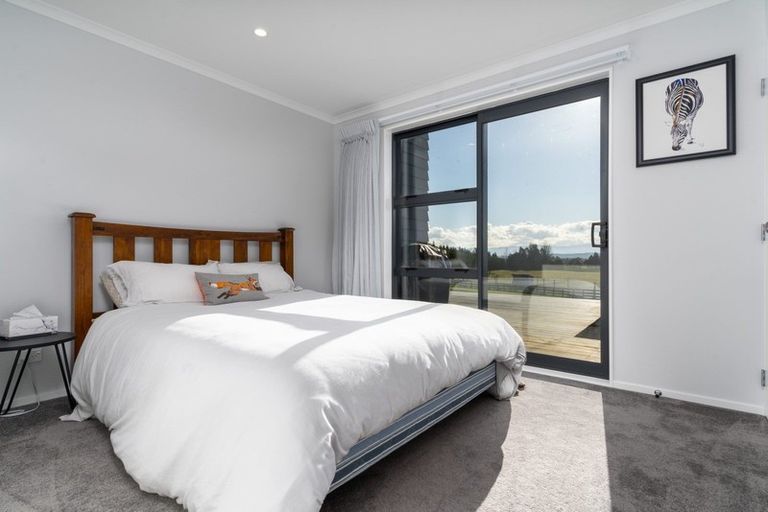 Photo of property in 24 Fraters Road, Martinborough, 5781