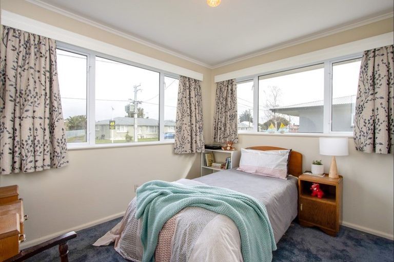Photo of property in 18 Barnard Avenue, Maraenui, Napier, 4110