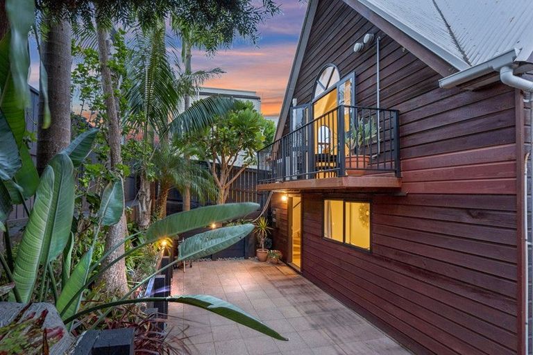 Photo of property in 2a Georgina Street, Freemans Bay, Auckland, 1011