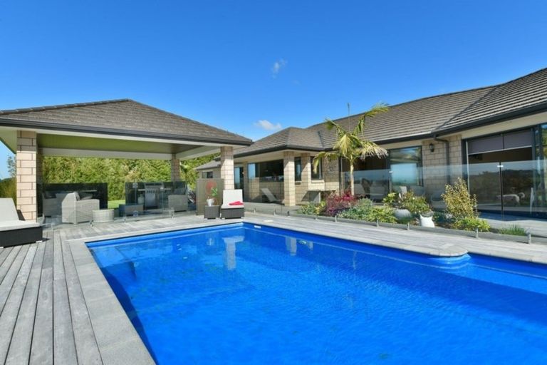 Photo of property in 25 Joblin Road, Wainui, Silverdale, 0994