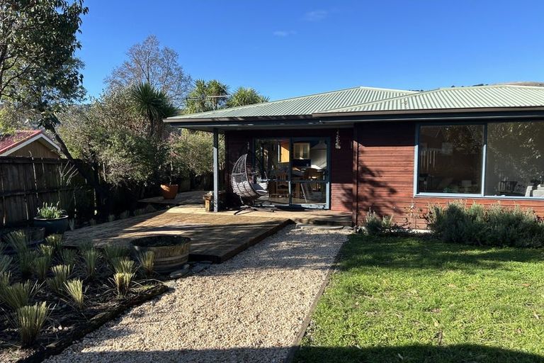 Photo of property in 8 Mauger Drive, Heathcote Valley, Christchurch, 8022