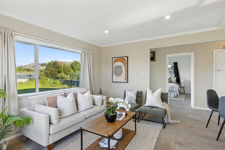 Photo of property in 931 State Highway 1, Te Horo, Otaki, 5581