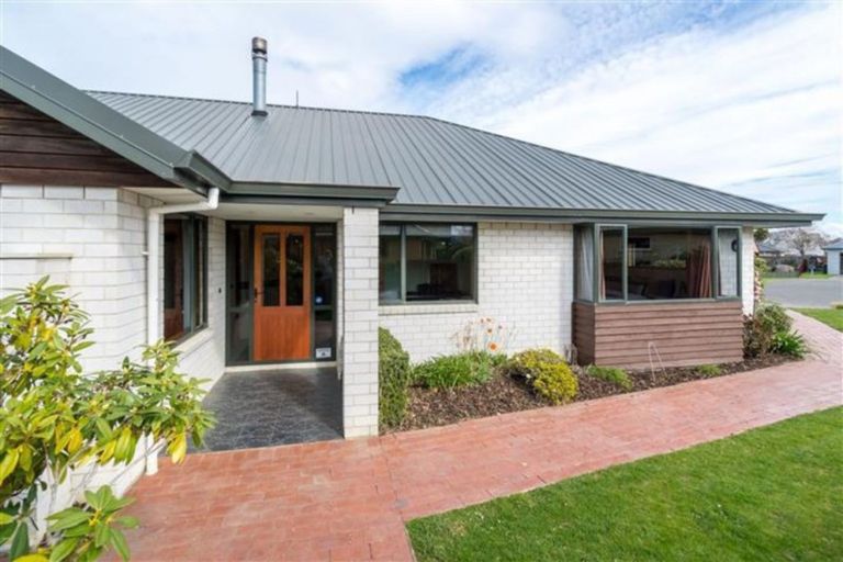 Photo of property in 4 Alpine Close, Mosgiel, 9024