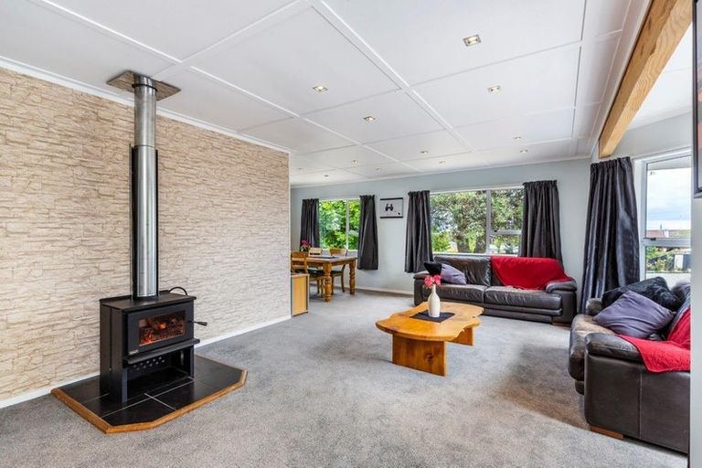 Photo of property in 5 Wembley Place, Richmond Heights, Taupo, 3330