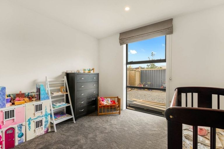 Photo of property in 7 Magnetic Place, Cromwell, 9310