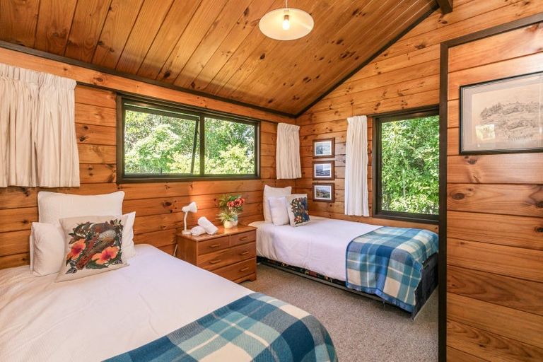 Photo of property in 9 Margot Place, Hahei, Whitianga, 3591