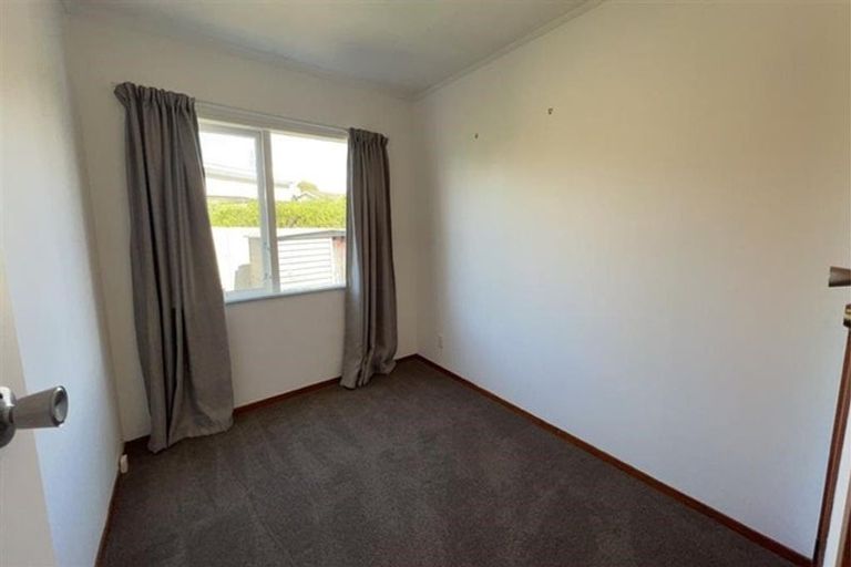 Photo of property in 2/1 Lyren Place, Half Moon Bay, Auckland, 2012