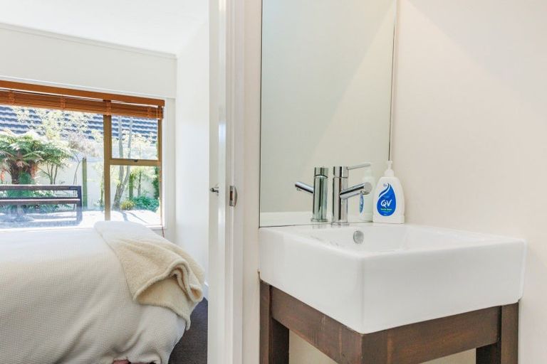 Photo of property in 27 Aintree Crescent, Awapuni, Palmerston North, 4412