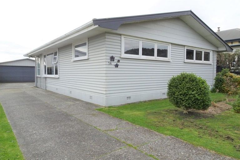 Photo of property in 5a Nelson Street, Greymouth, 7805